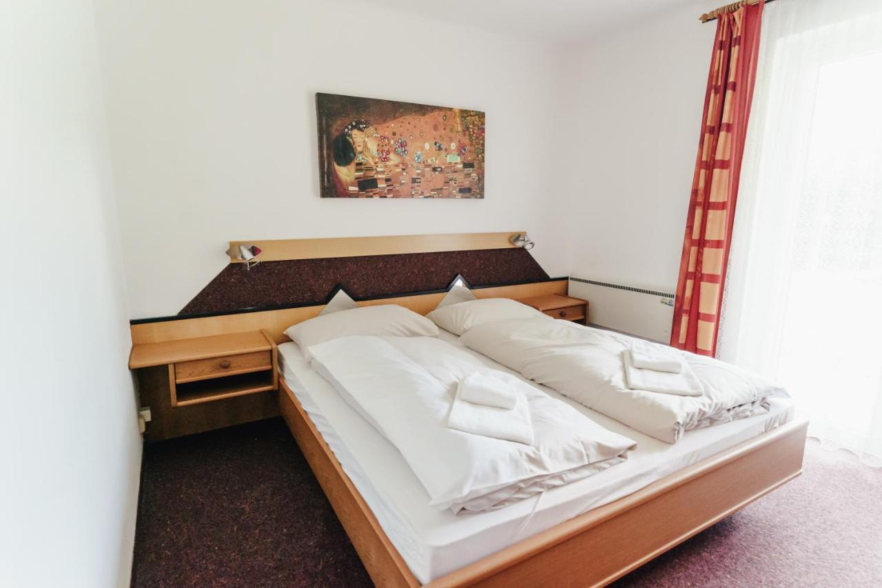Gaestehaus Frank Hotell Velden am Wörthersee Eksteriør bilde