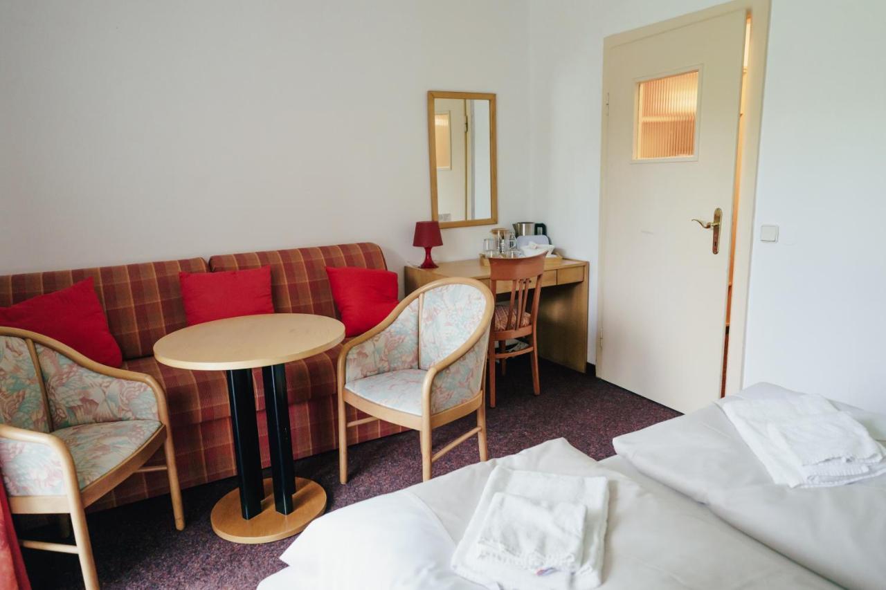 Gaestehaus Frank Hotell Velden am Wörthersee Eksteriør bilde